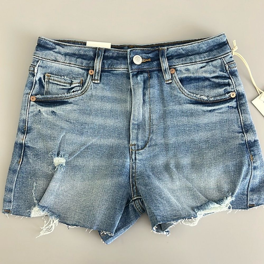 NWT Blank NYC The Reeve High Rise Ribcage Short Size 25 - Picture 2 of 8